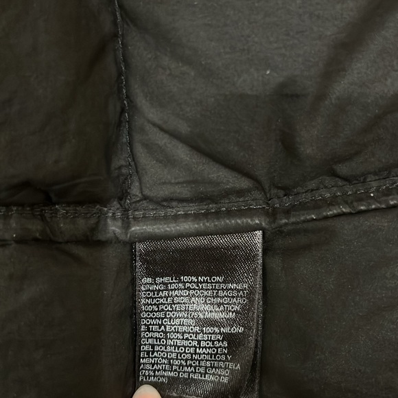 The North Face Metropolis Parka Coat - Picture 12 of 12